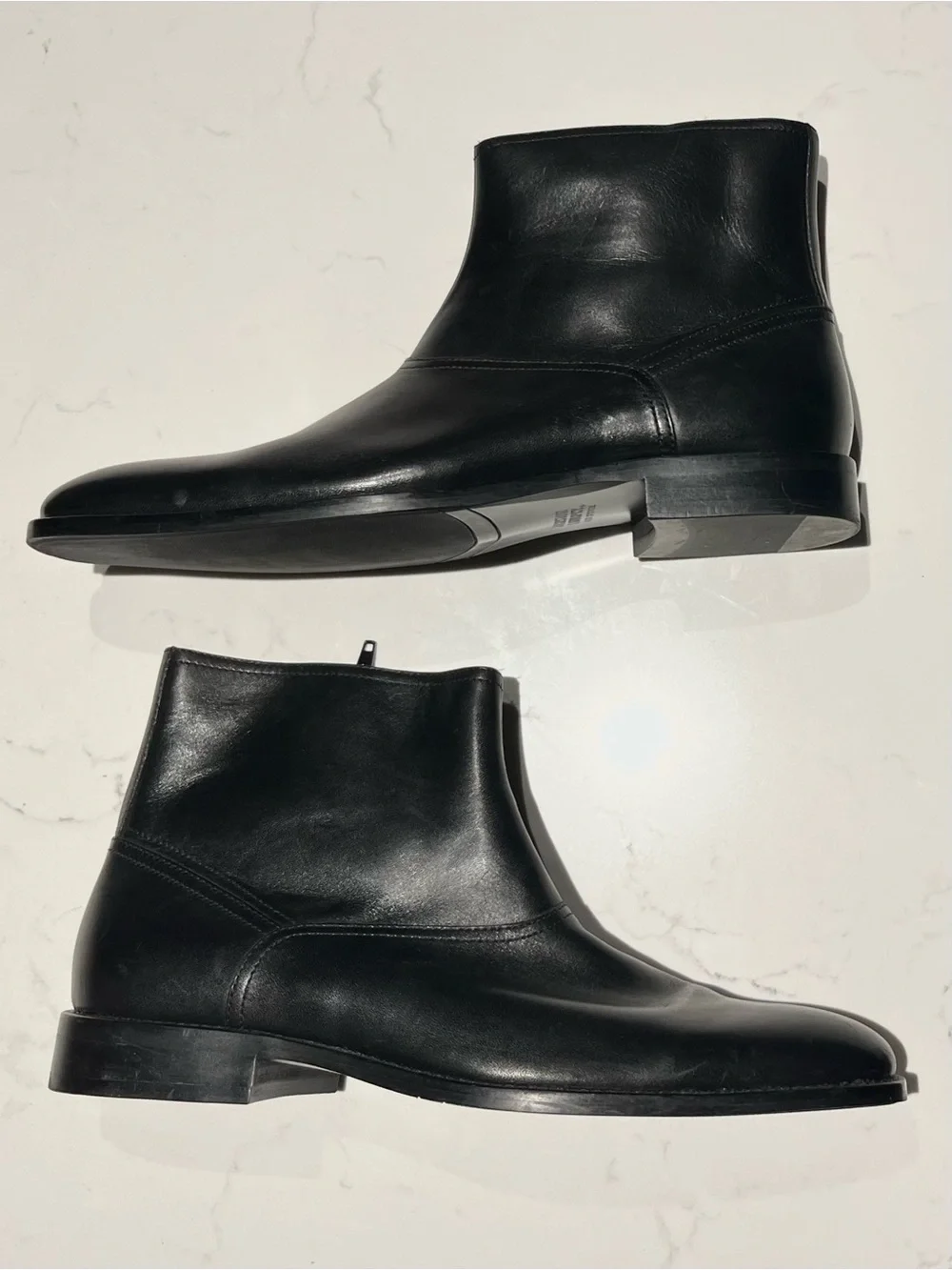 Johnston & Murphy • 10.5 • Men's Side Zip Chelsea Black Leather Dress Boots